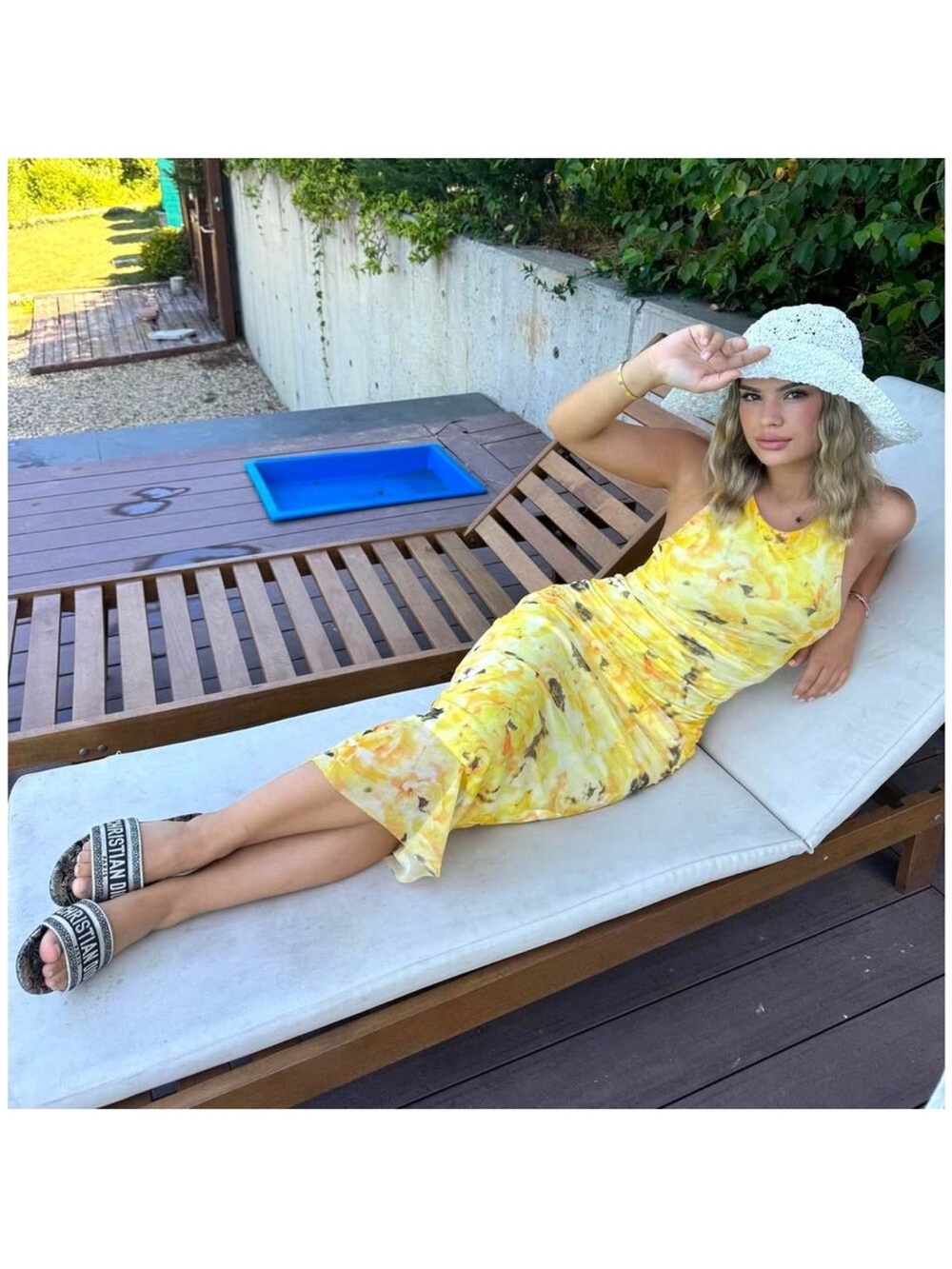 Zara NWOT’s Sunny yellow floral mesh dress